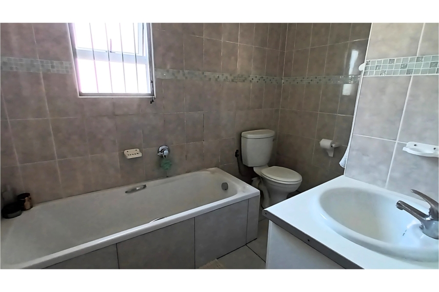 3 Bedroom Property for Sale in Vincent Eastern Cape
